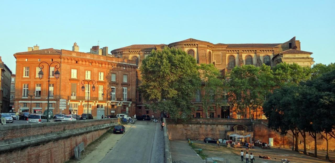 Le Bayard Jaune - Parking & Gare Sncf Toulouse Exterior photo